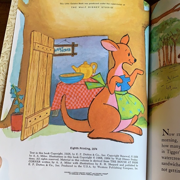 Little Golden Book Walt Disney Presents Winnie-the-Pooh and Tigger 8th Edition - Picture 5 of 14